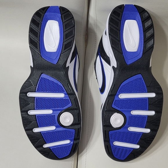 Nike Air Monarch 415445-002 Size 11 US White - Picture 5 of 5